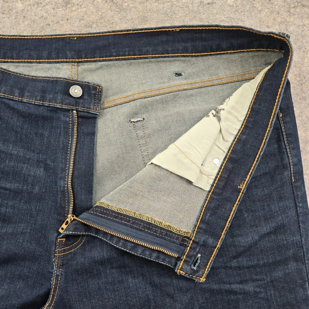 Levis 541 Athletic Taper Mens 46x28 Jeans Dark Wash Blue Cotton Blend Denim